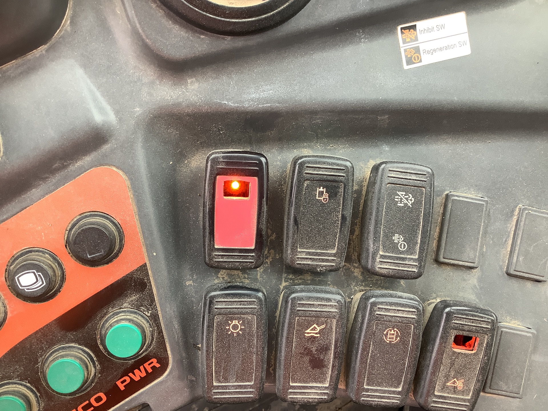 Photo - 16