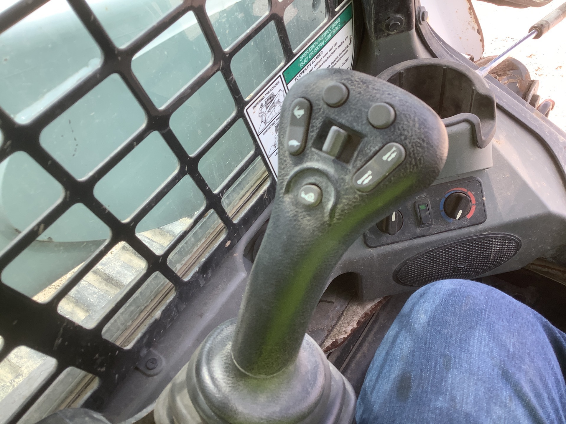 Photo - 19