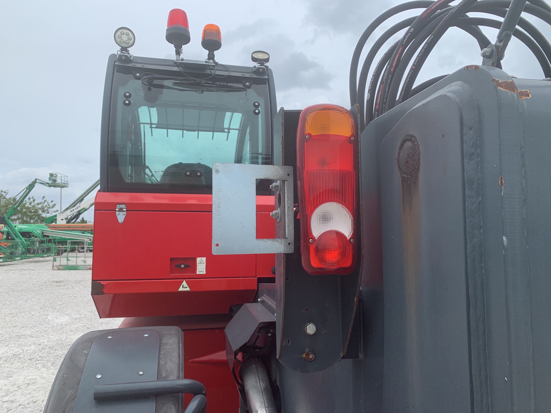 Photo - 15