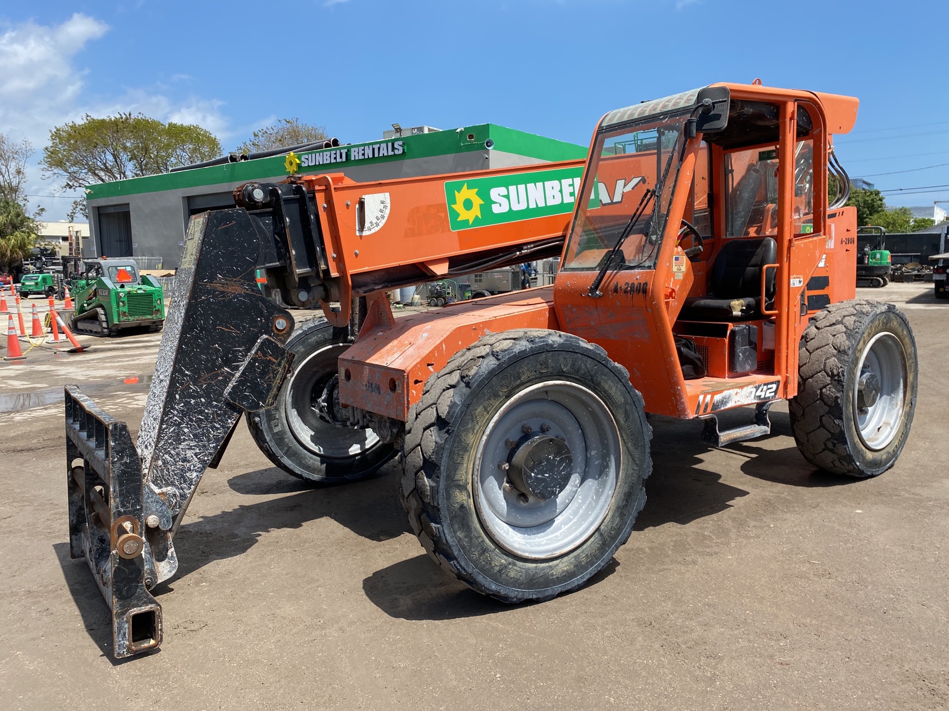 2017 SkyTrak 6042 Telehandler