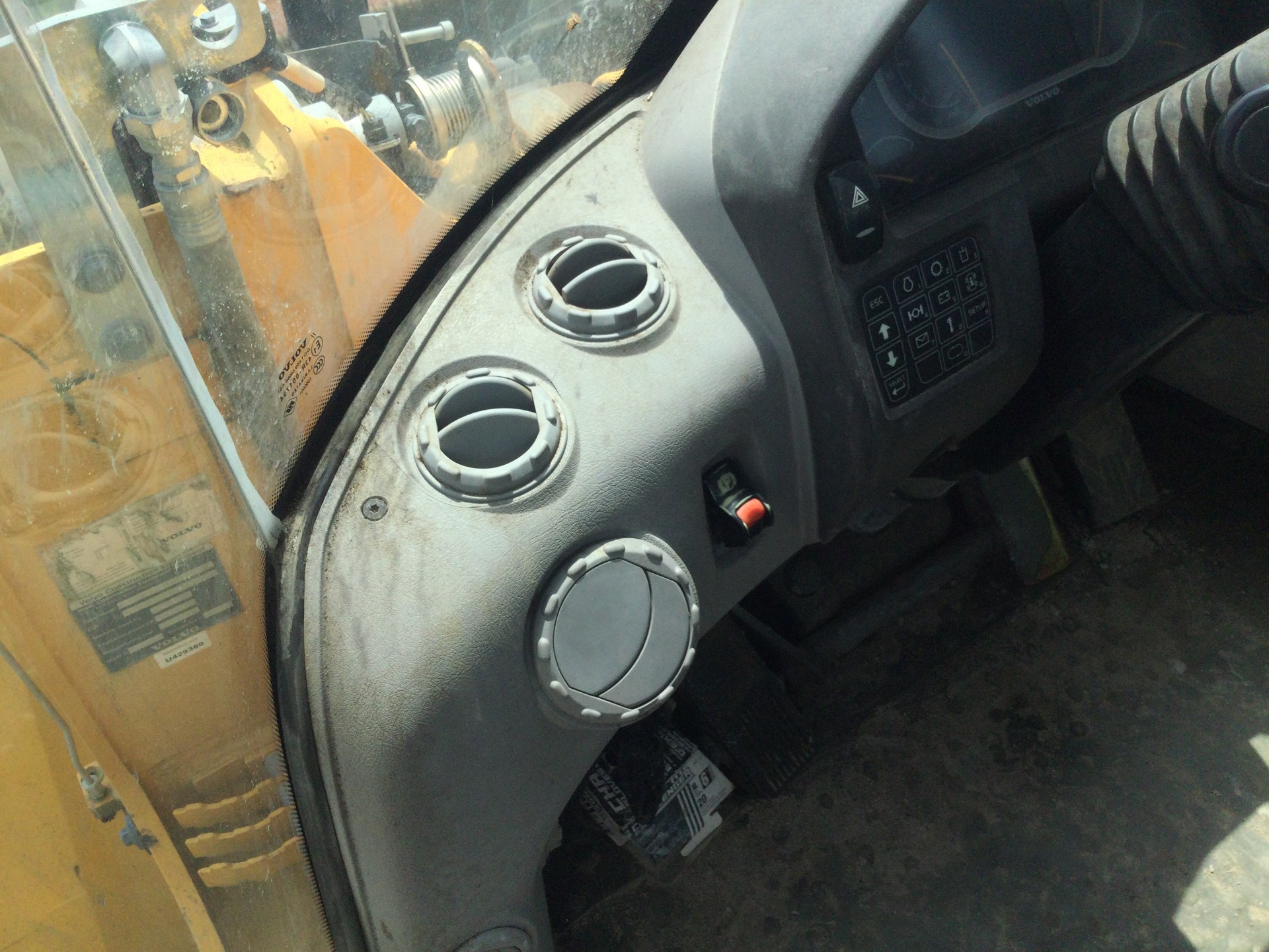 Photo - 17