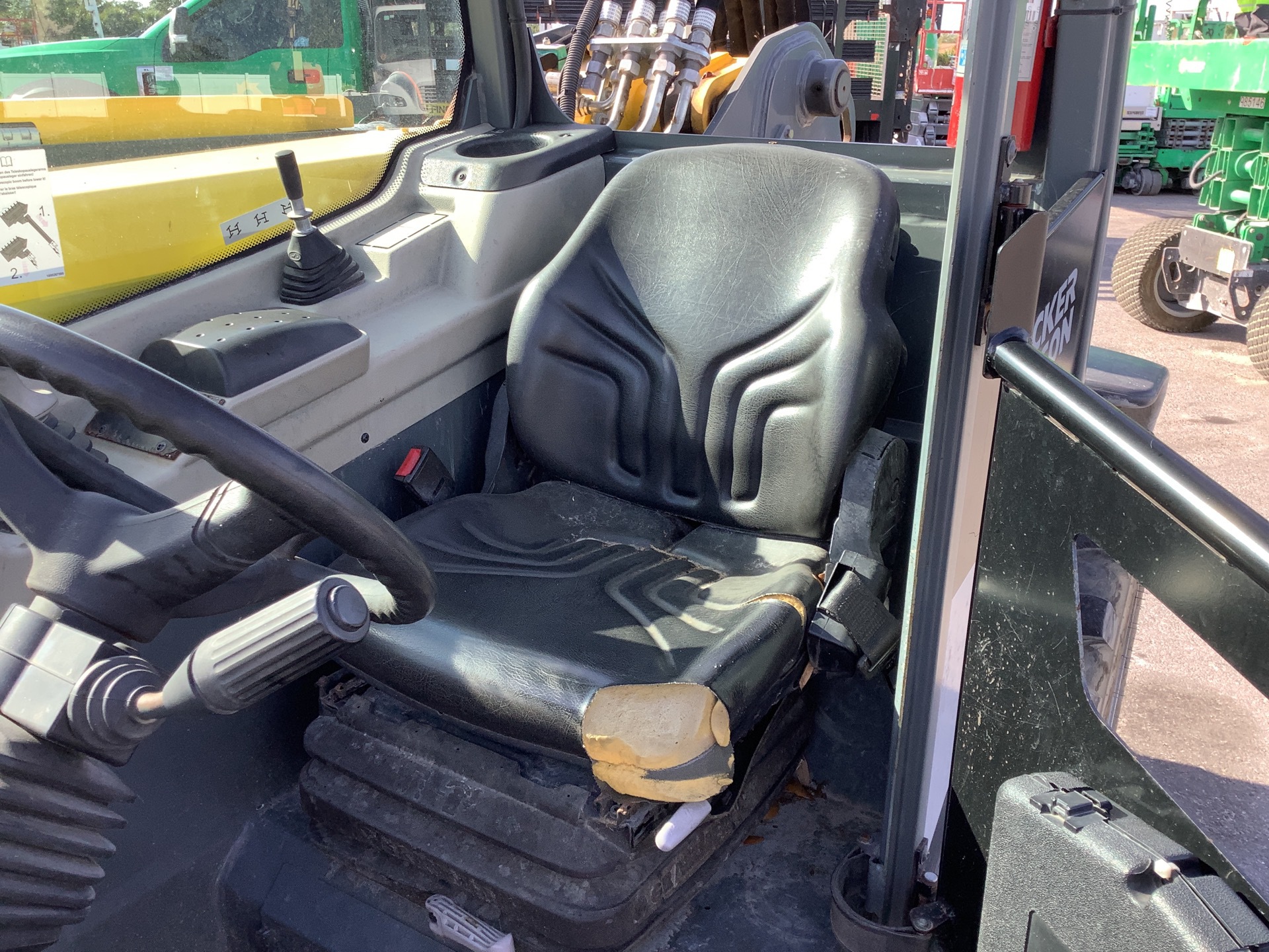Photo - 19