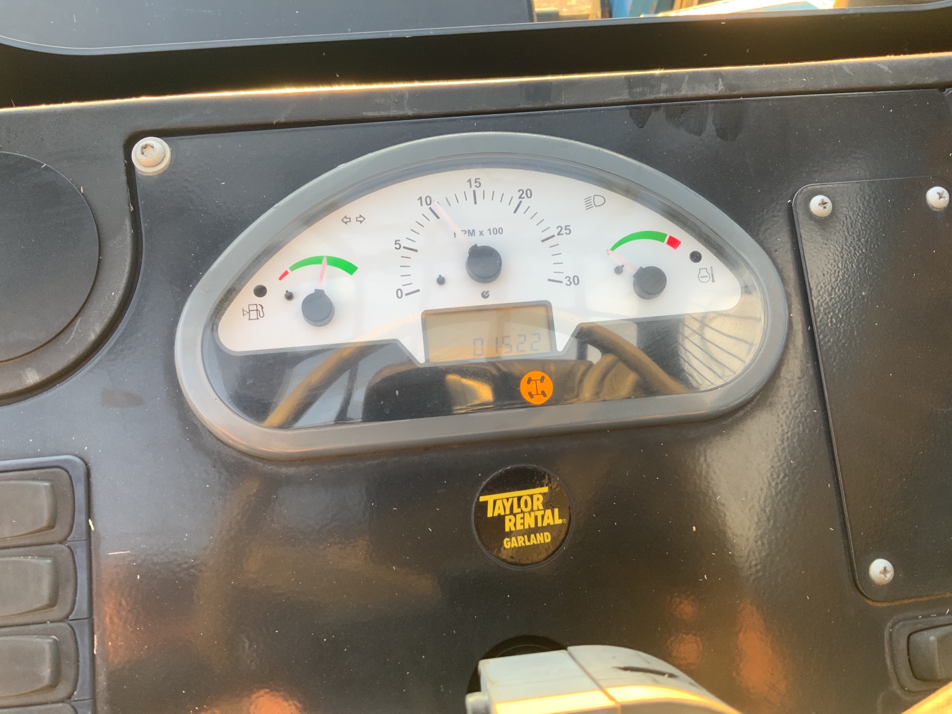 Photo - 18