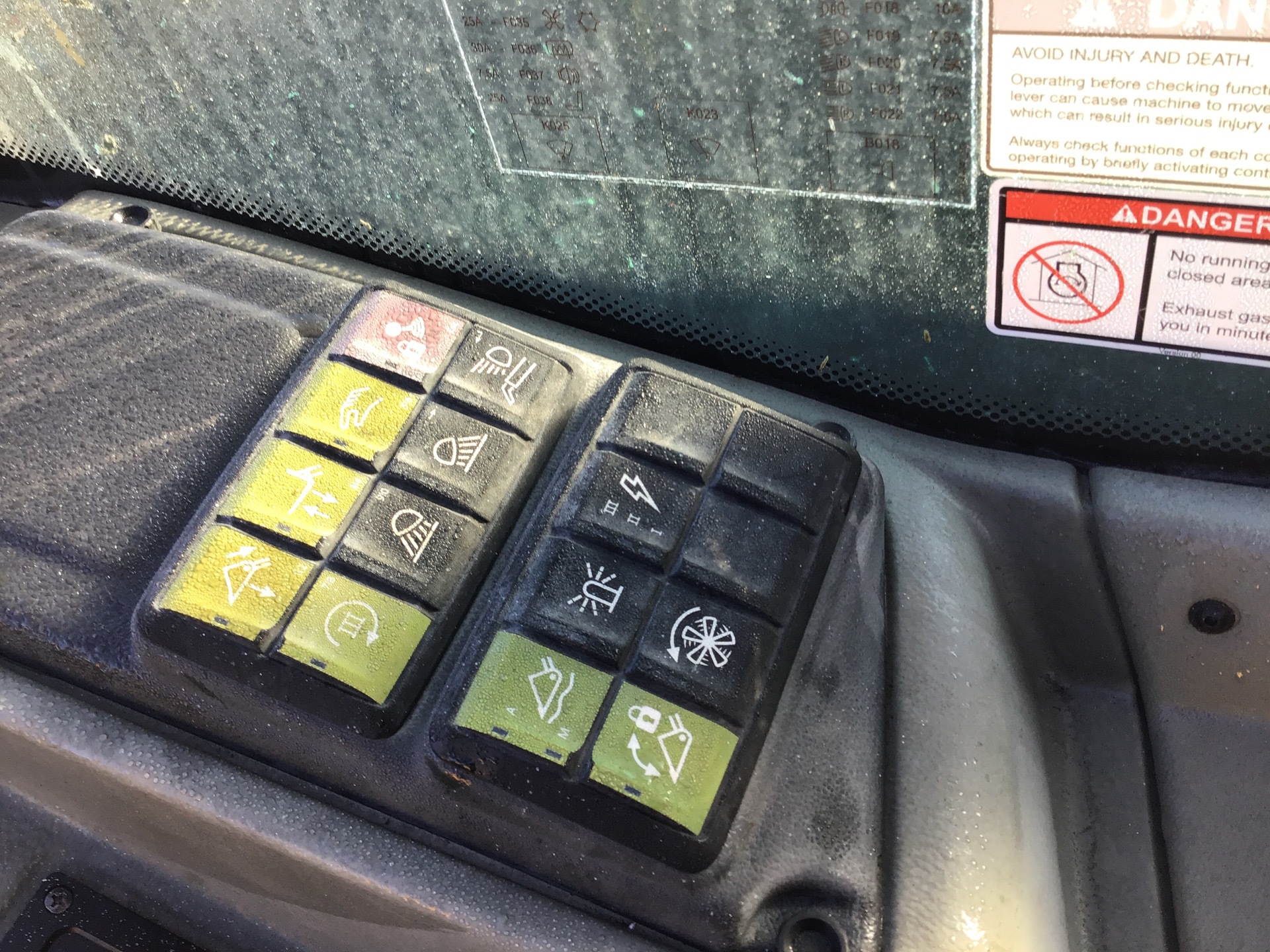 Photo - 18