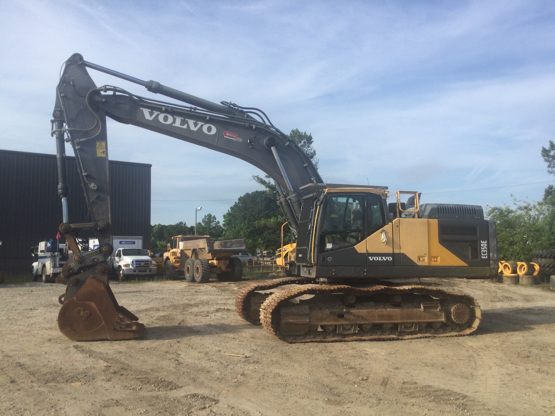 2015 Volvo EC350EL Tracked Excavator