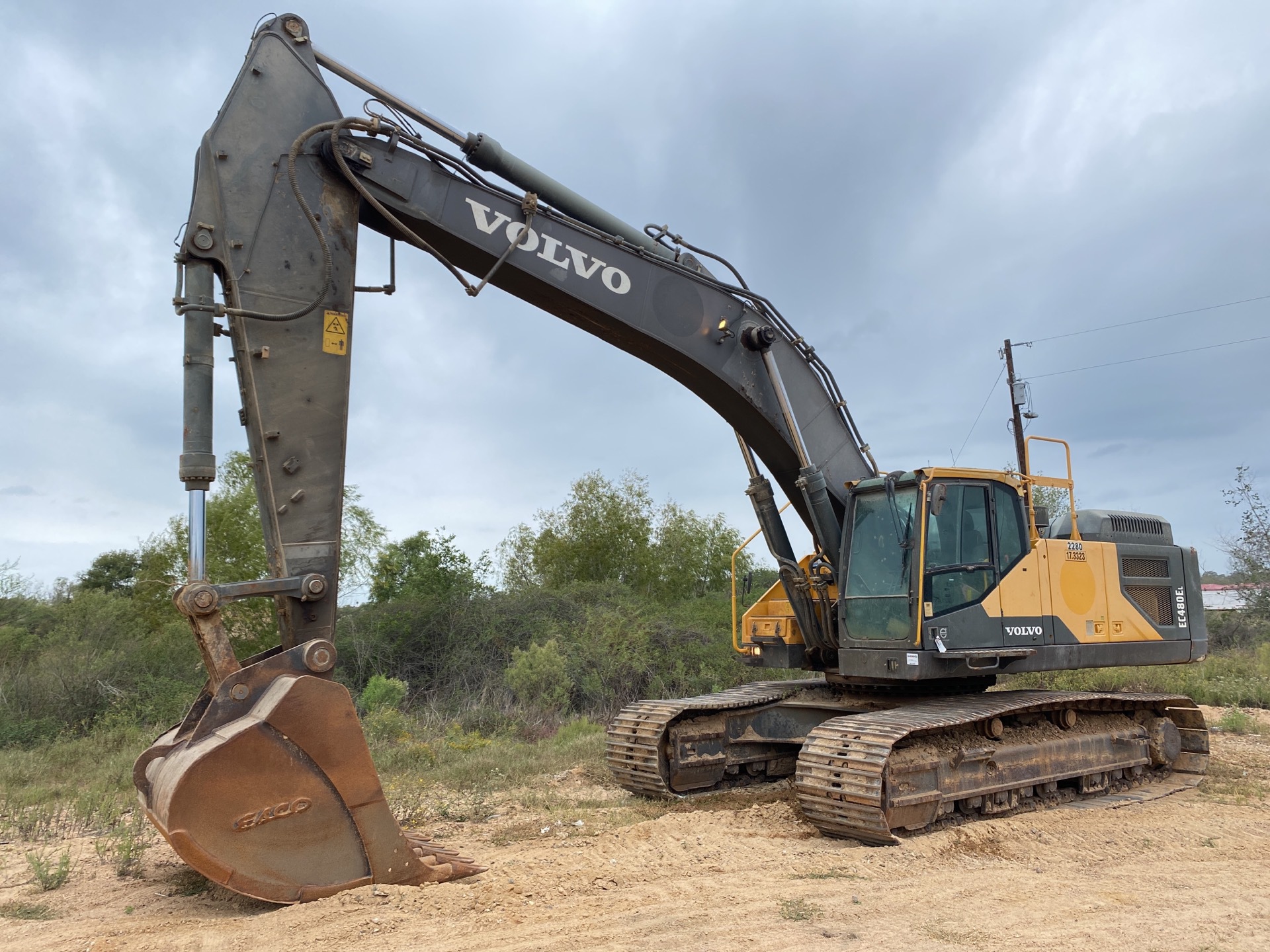 2015 Volvo EC480EL Tracked Excavator