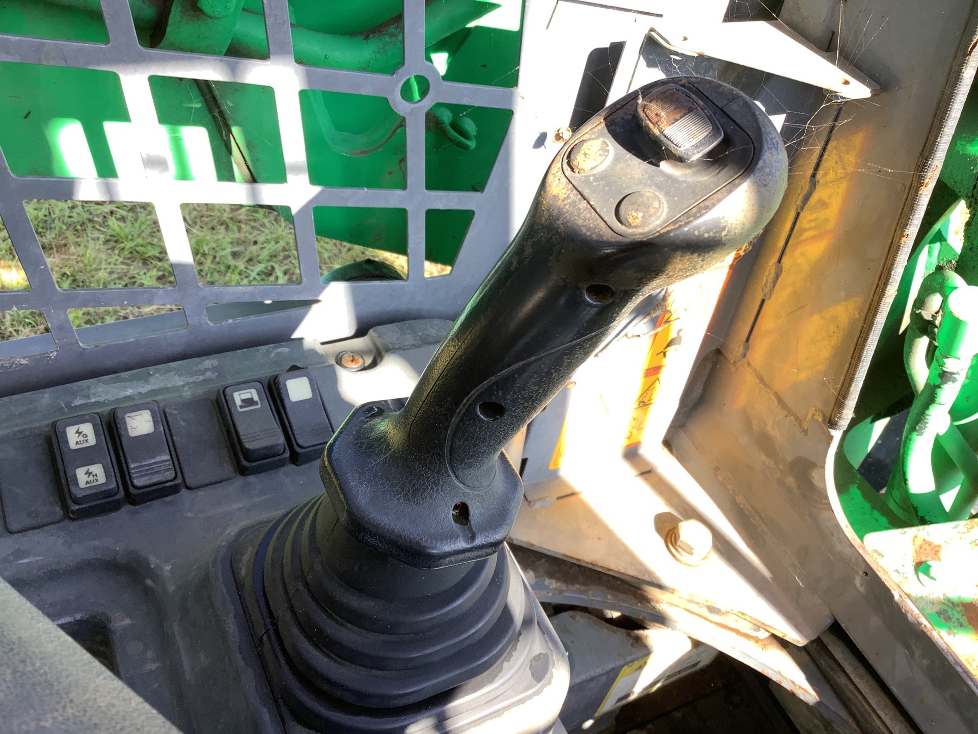 Photo - 16