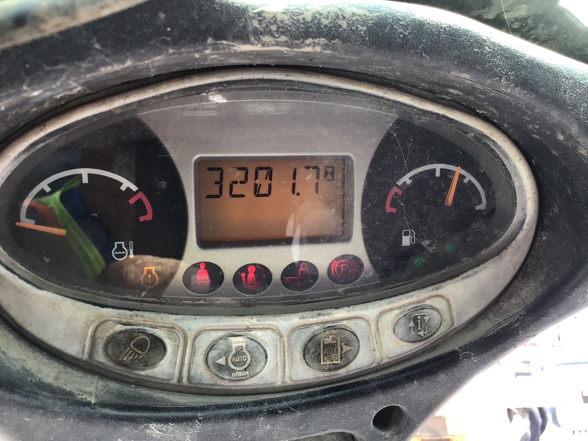 Photo - 25