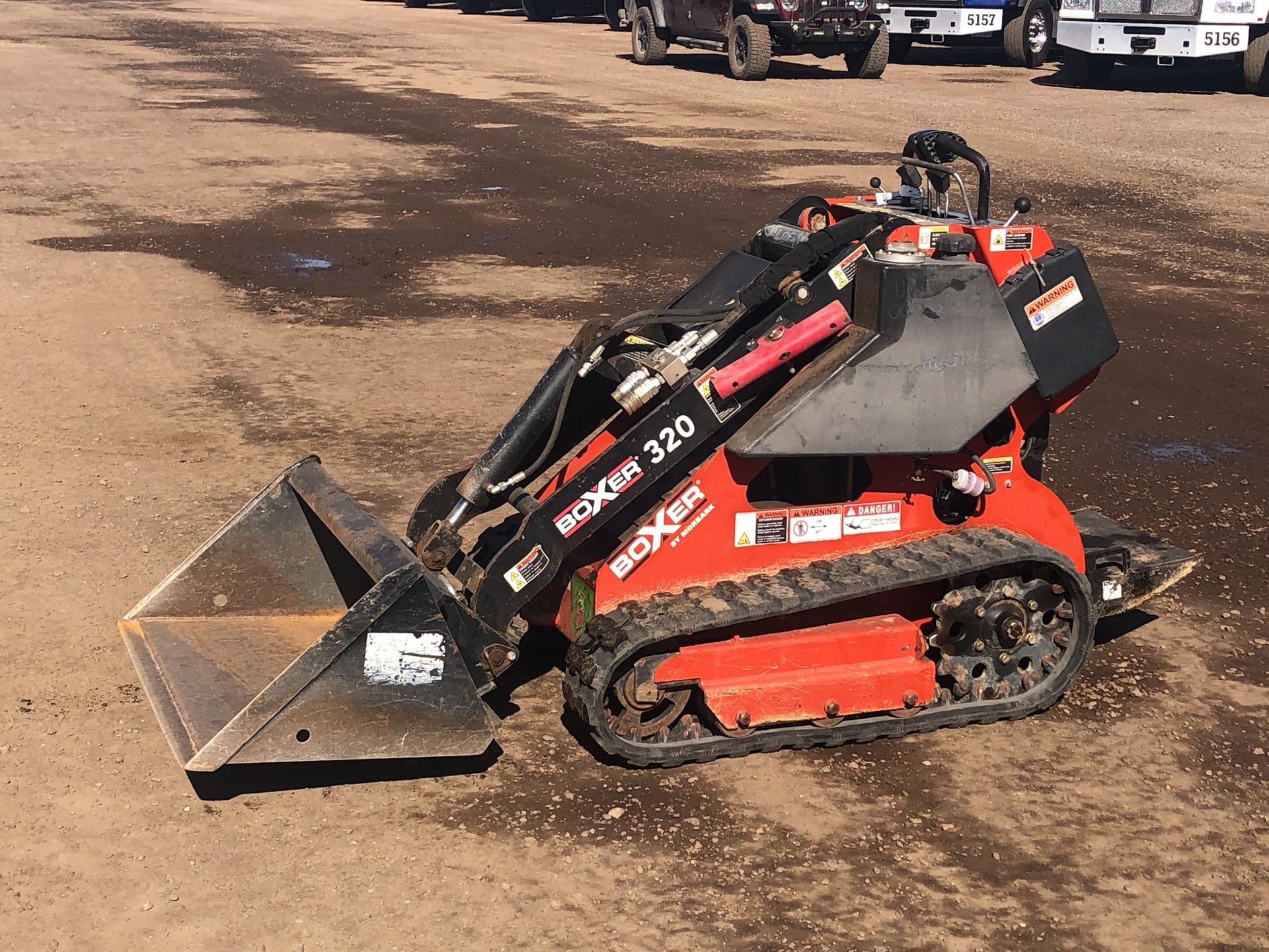 2017 Boxer 320 Mini Compact Track Loader