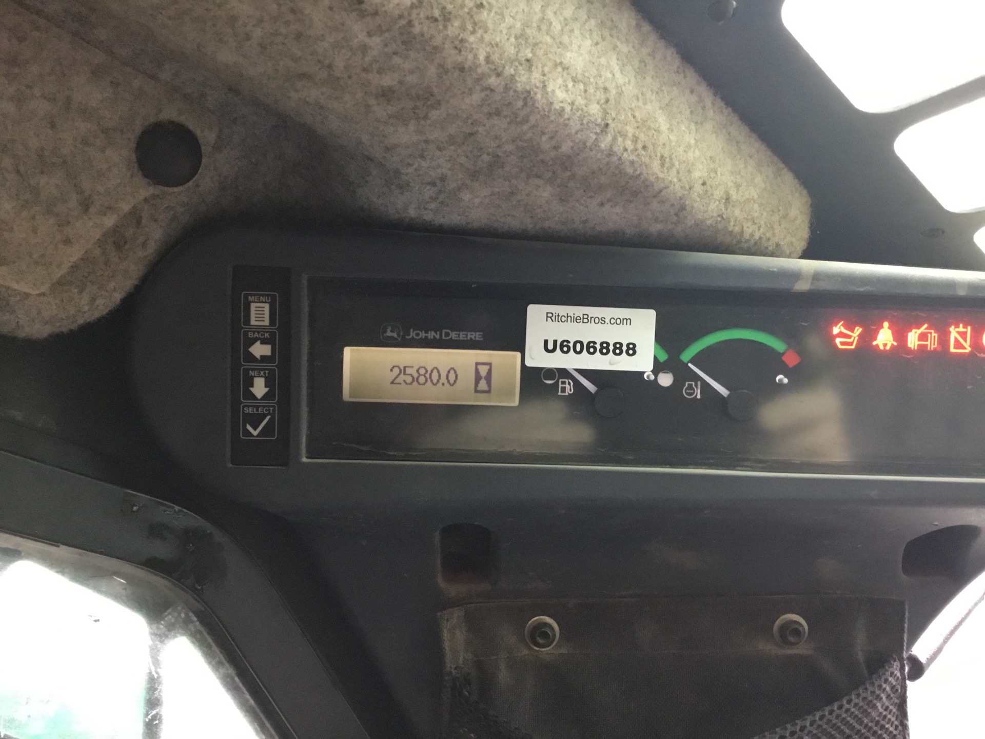Photo - 5