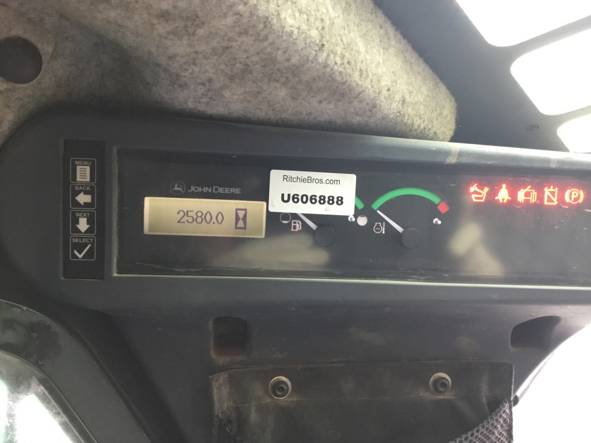 Photo - 10