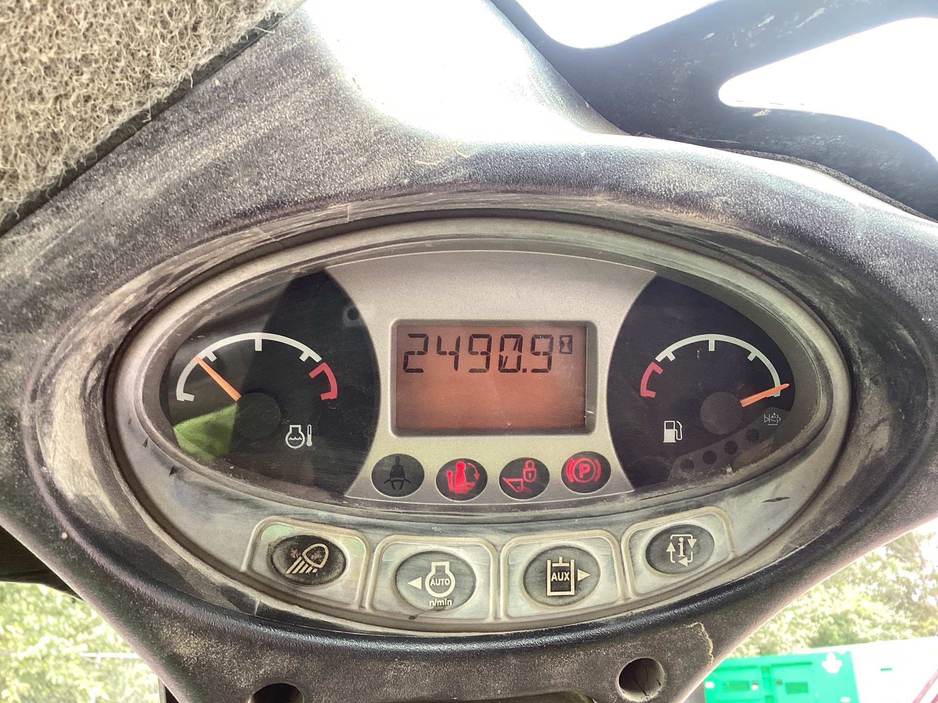 Photo - 25