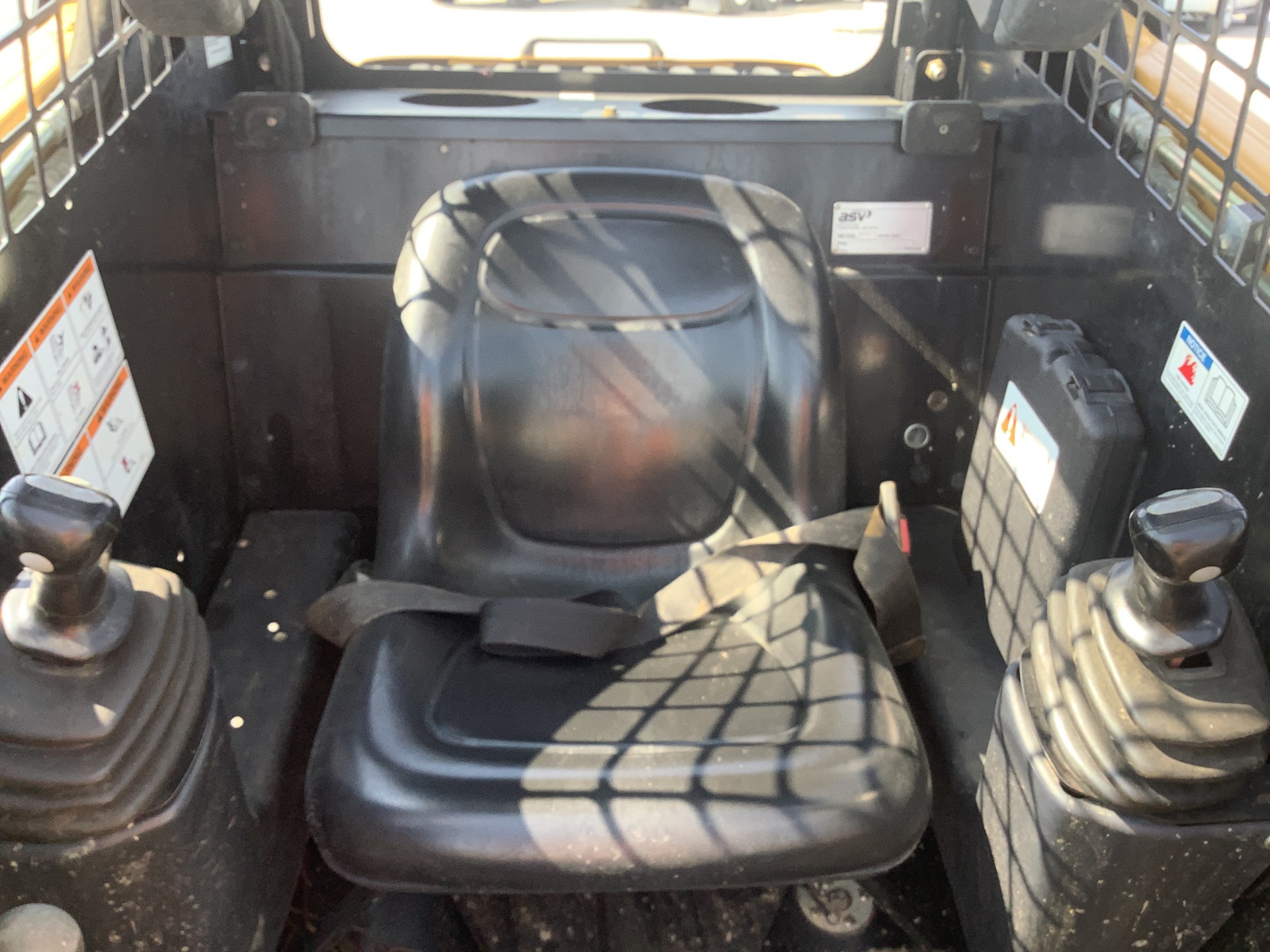 Photo - 11