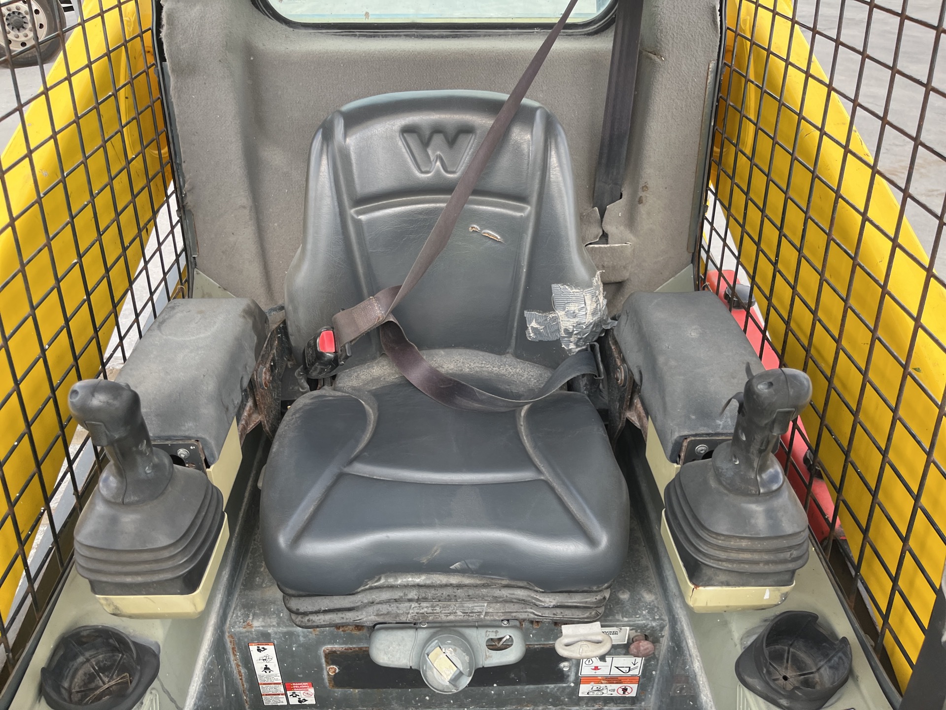 Photo - 12
