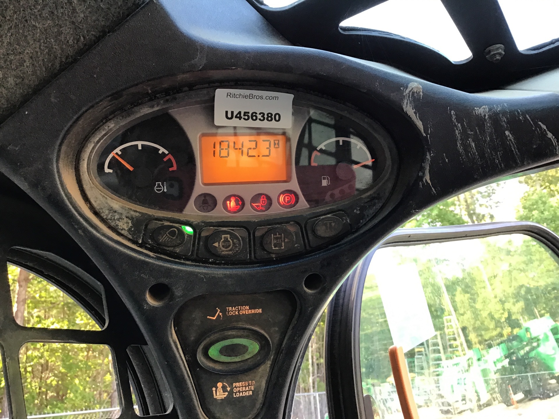 Photo - 24