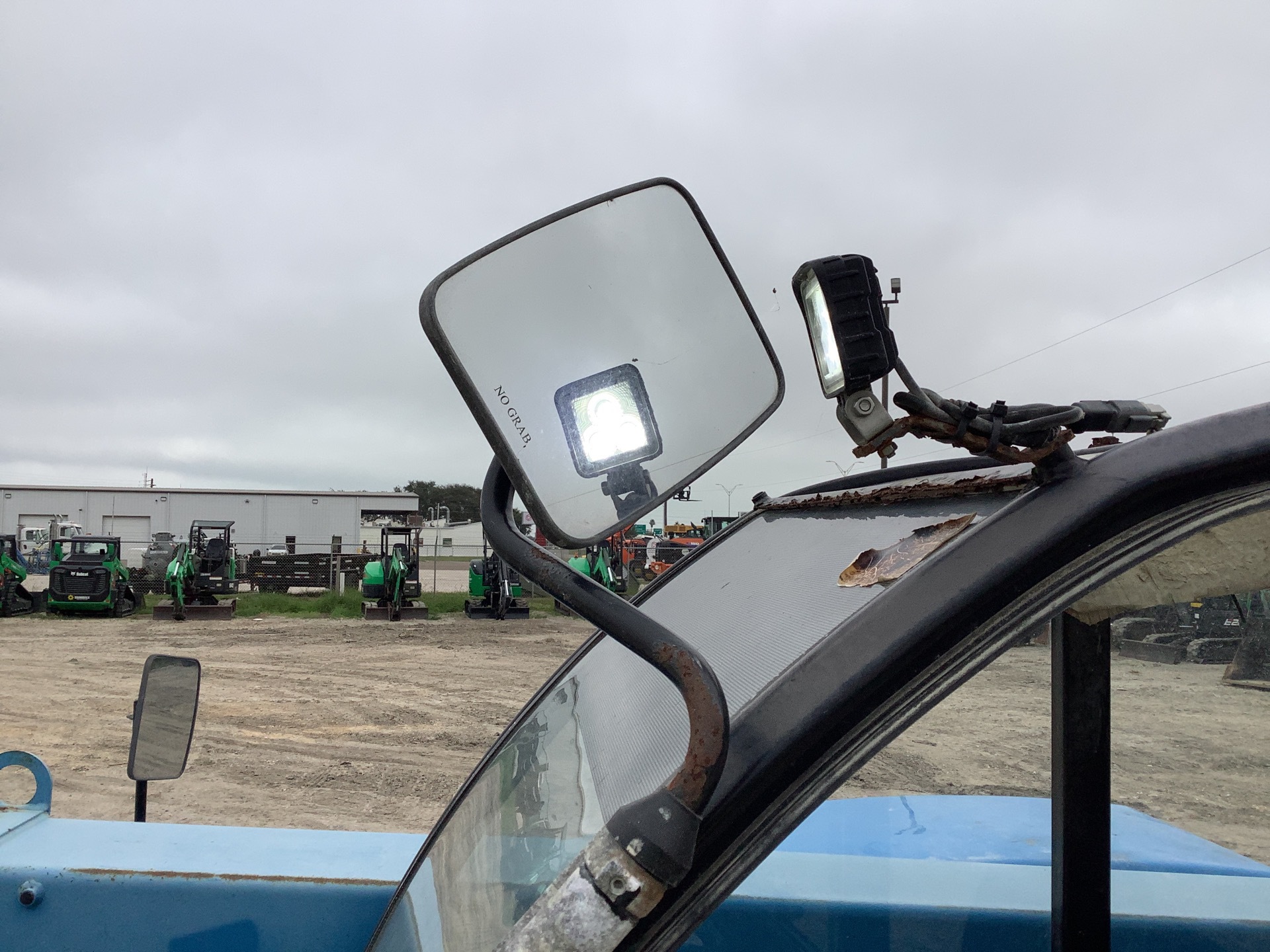 Photo - 16