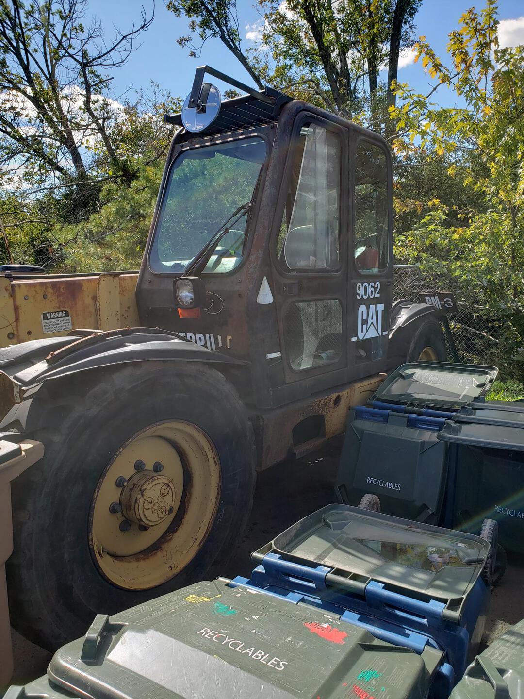 2001 Cat TH62 Telehandler