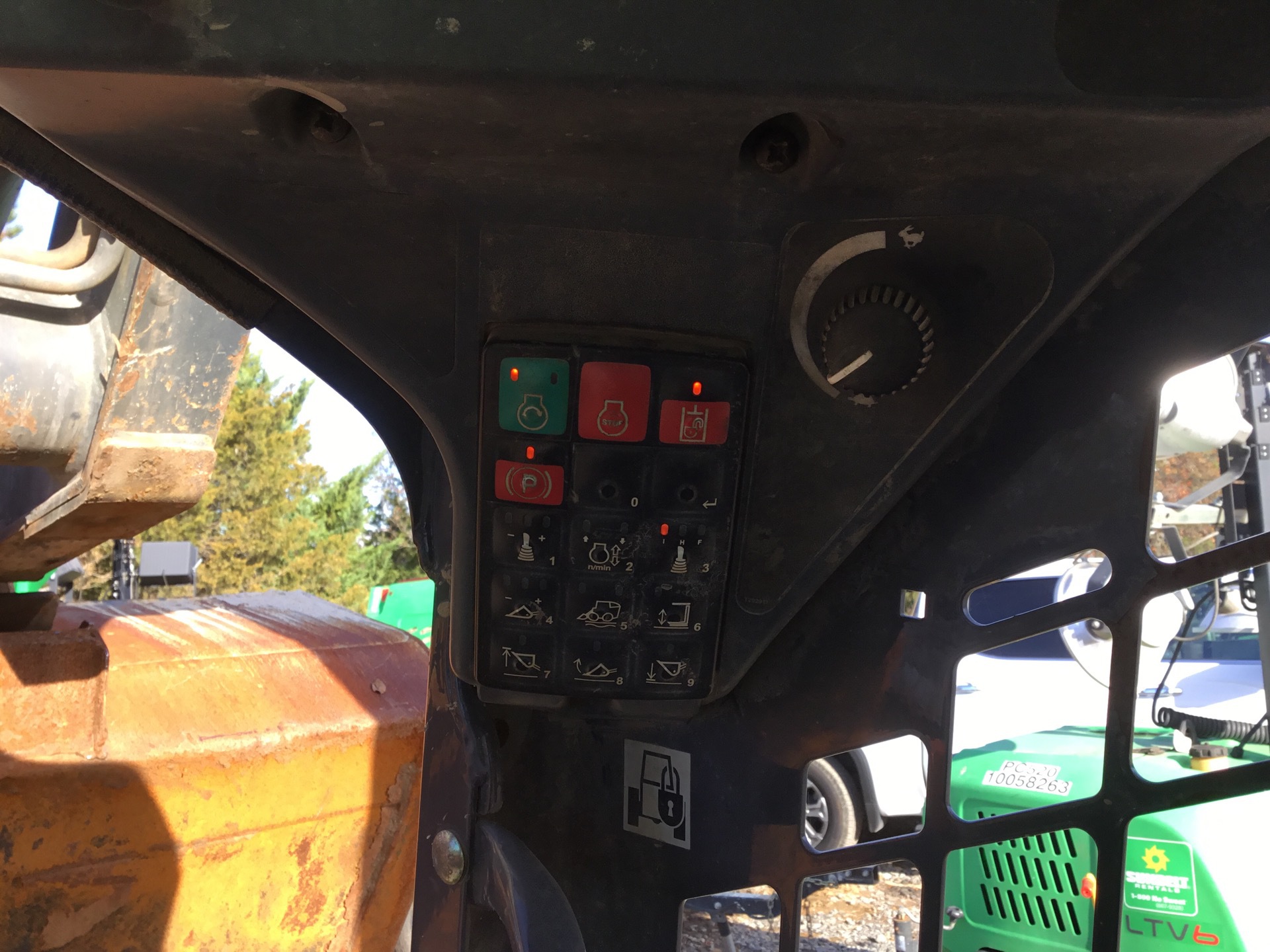 Photo - 24