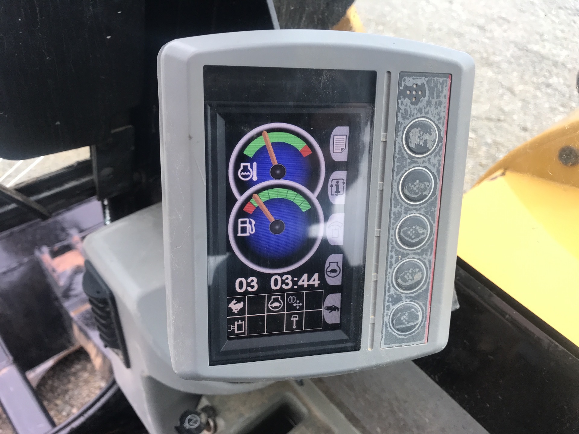Photo - 13