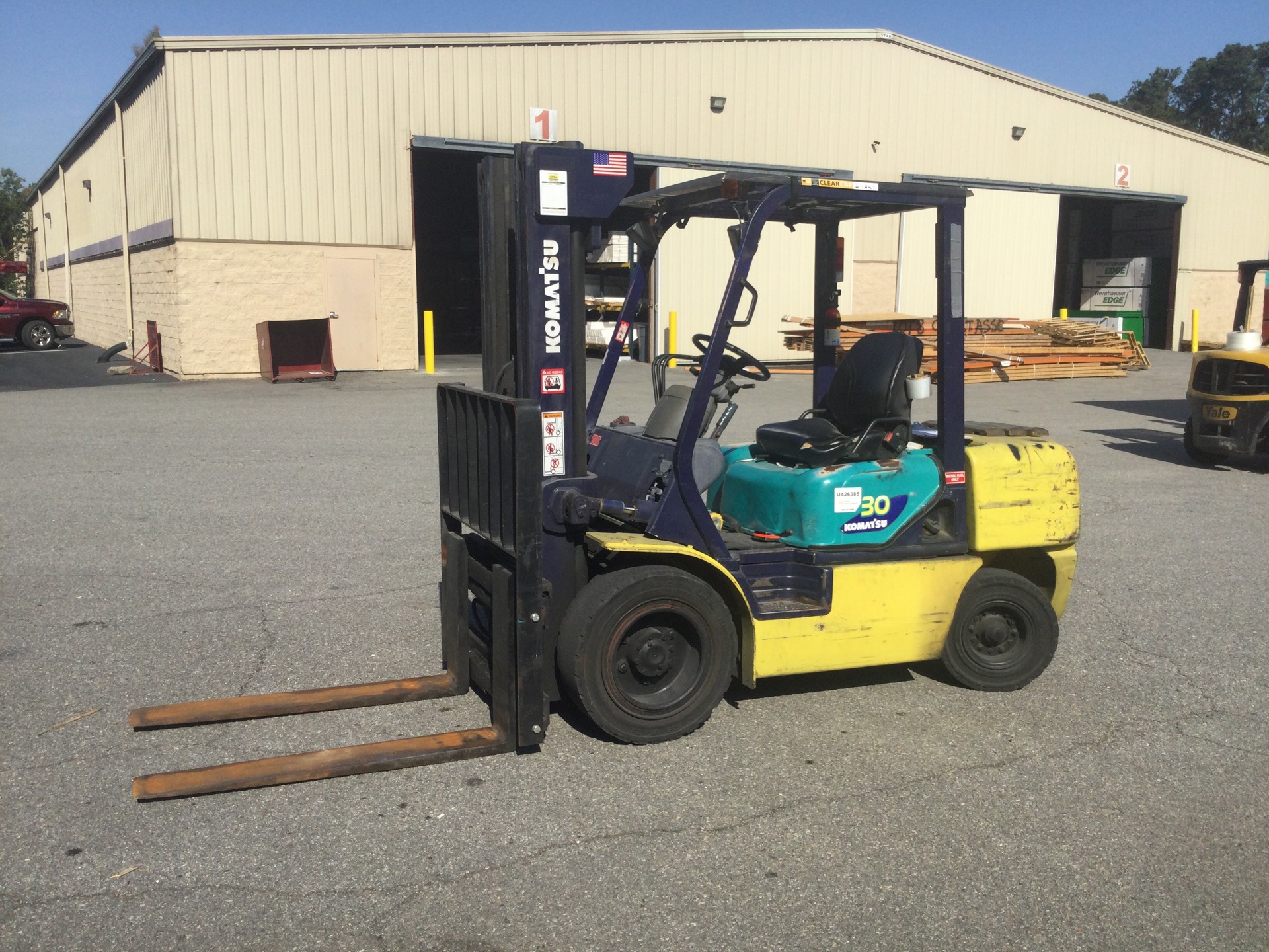 2001 Komatsu FD30T-12 Pneumatic Tire Forklift