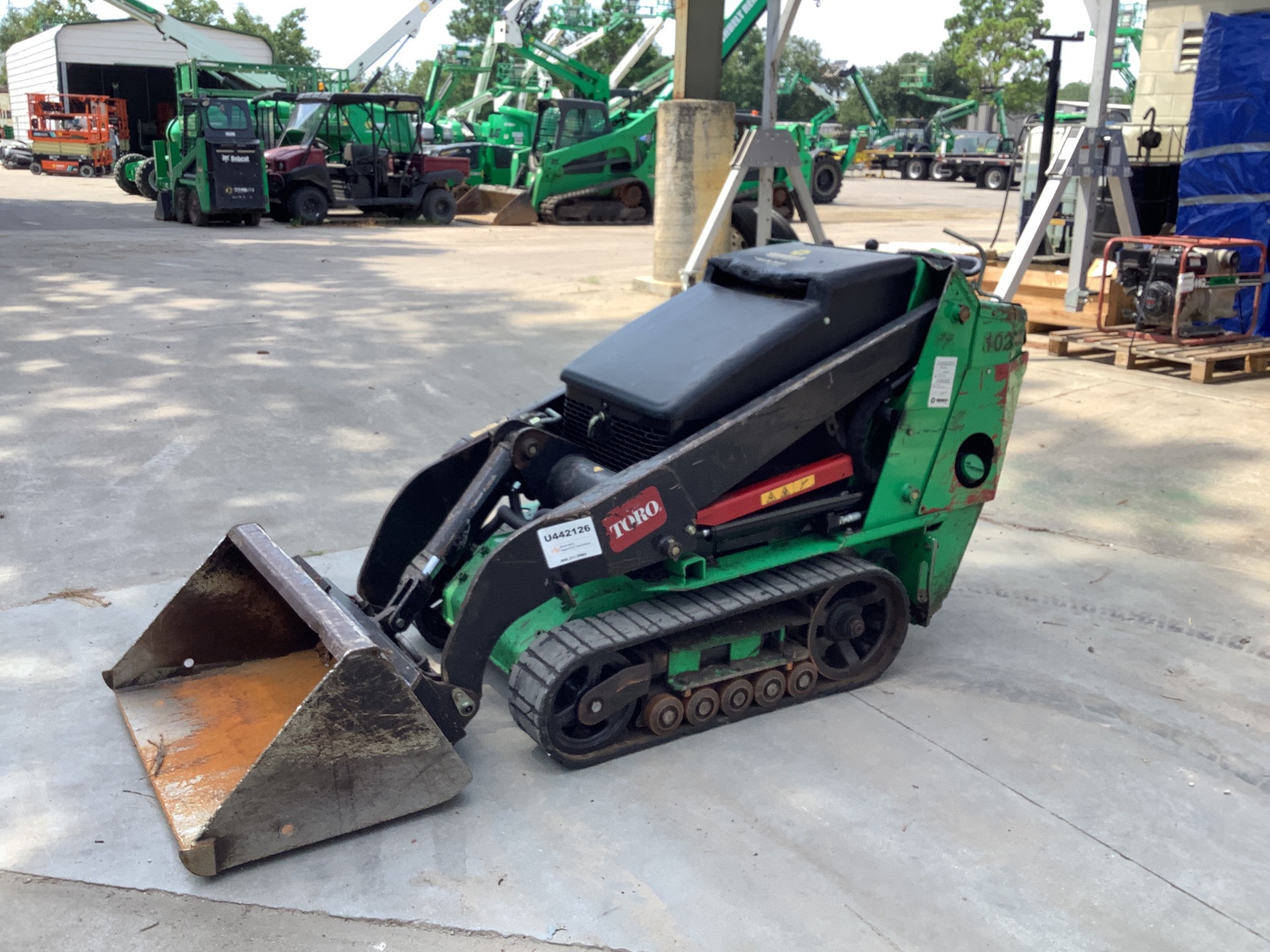2017 Toro 22323G Mini Compact Track Loader