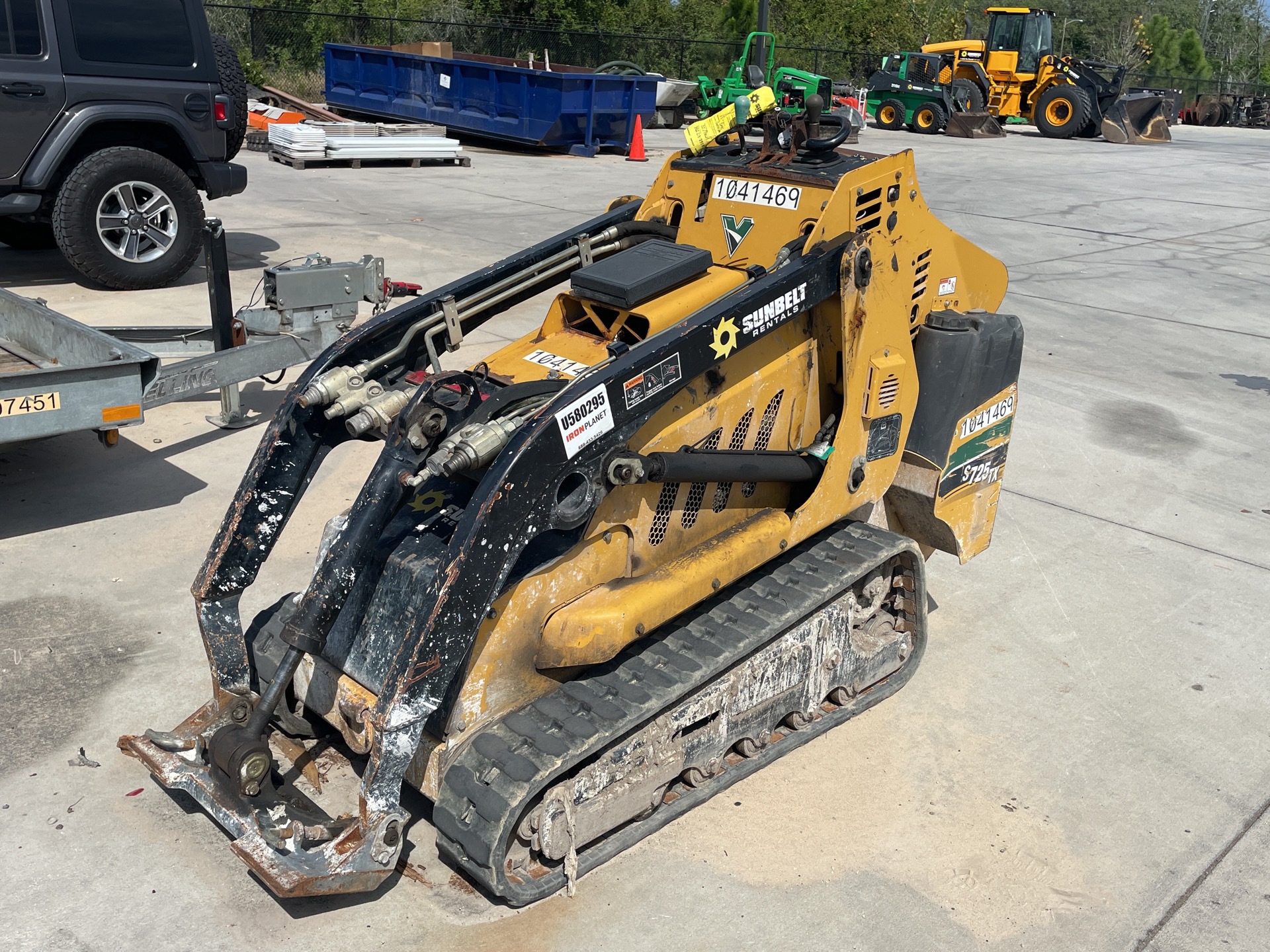 2017 Vermeer S725TX Mini Compact Track Loader
